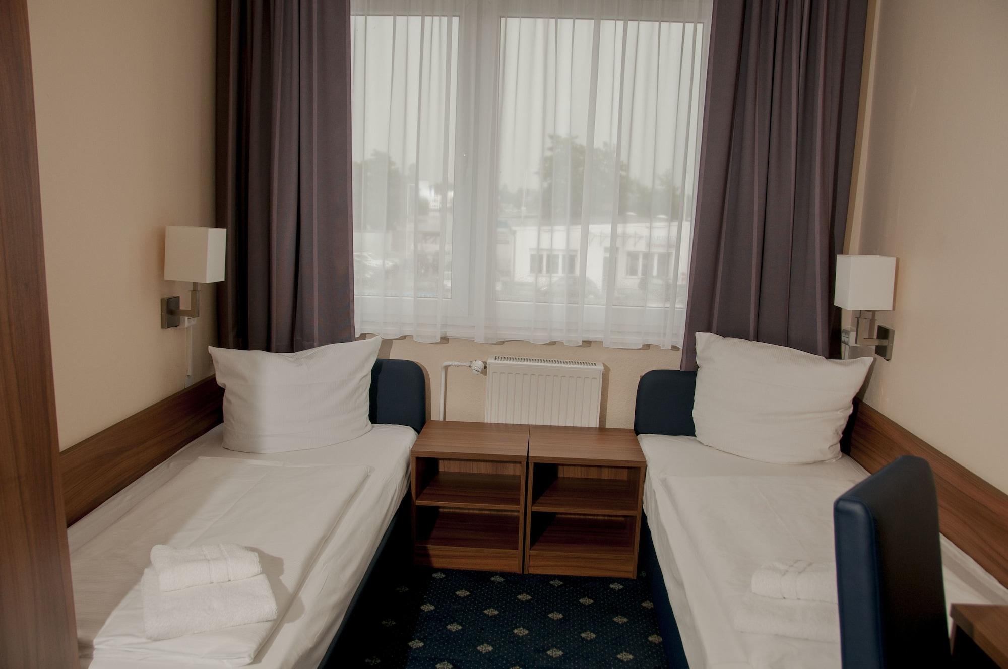 Itm Hotel An Der Bille Hamburg Eksteriør bilde